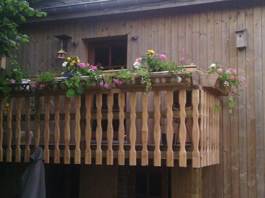 Gite Les 7 Frenes Vaux-sur-Sure Exterior photo